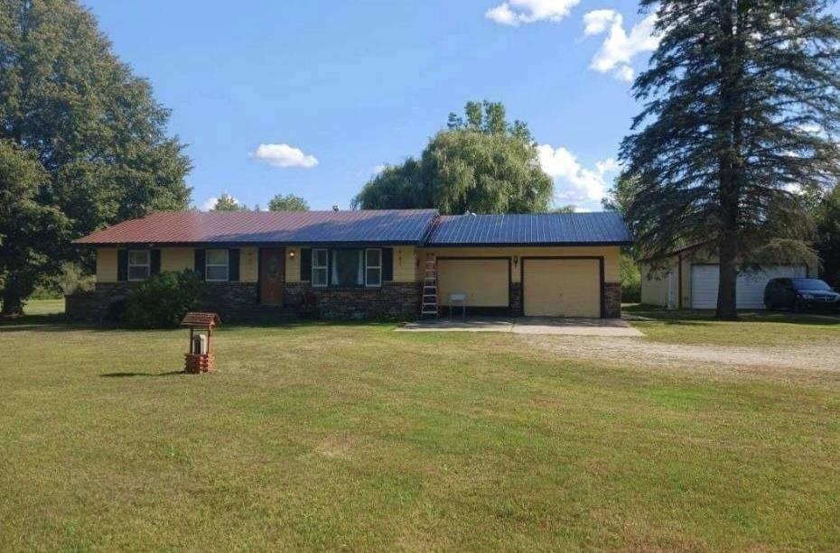 3873 West Curtis Road Coleman, MI 48618 - Photo 36 of 44 1909032-35.JPG