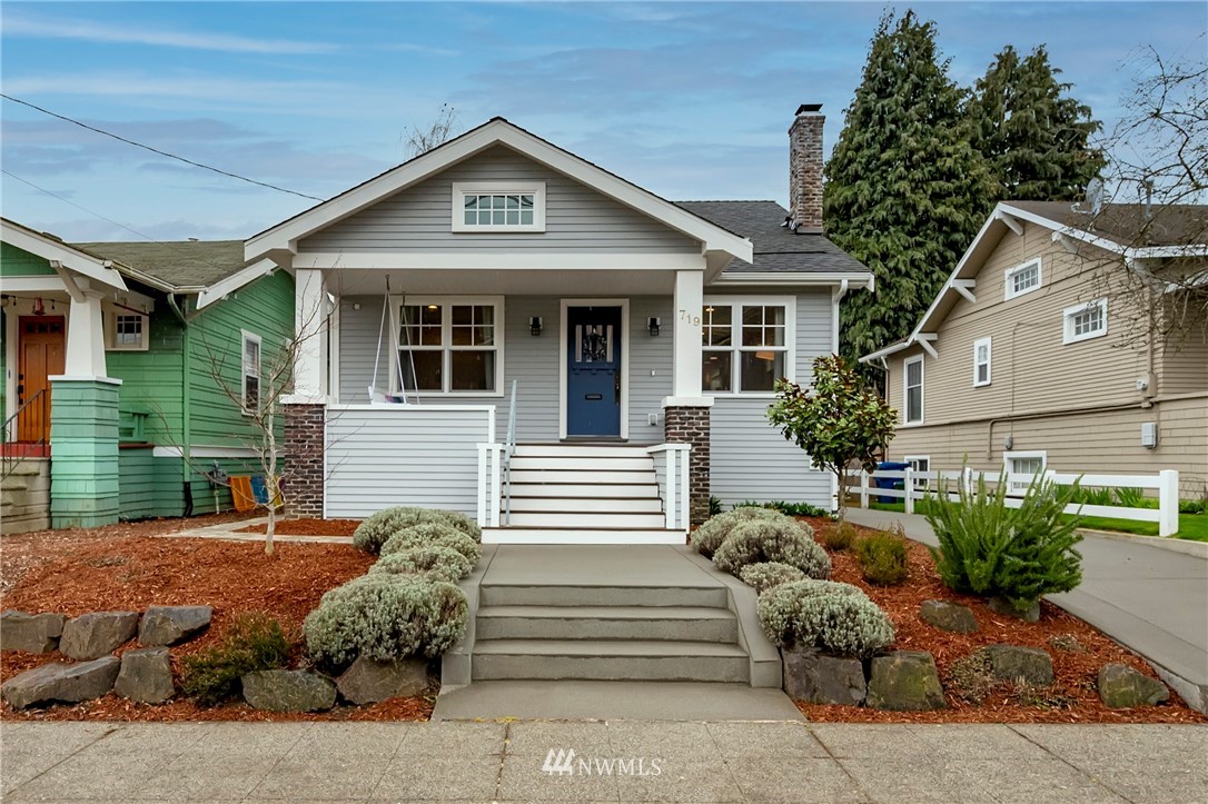 719 North 48th Street Seattle, WA 98103 - Photo 1 of 30