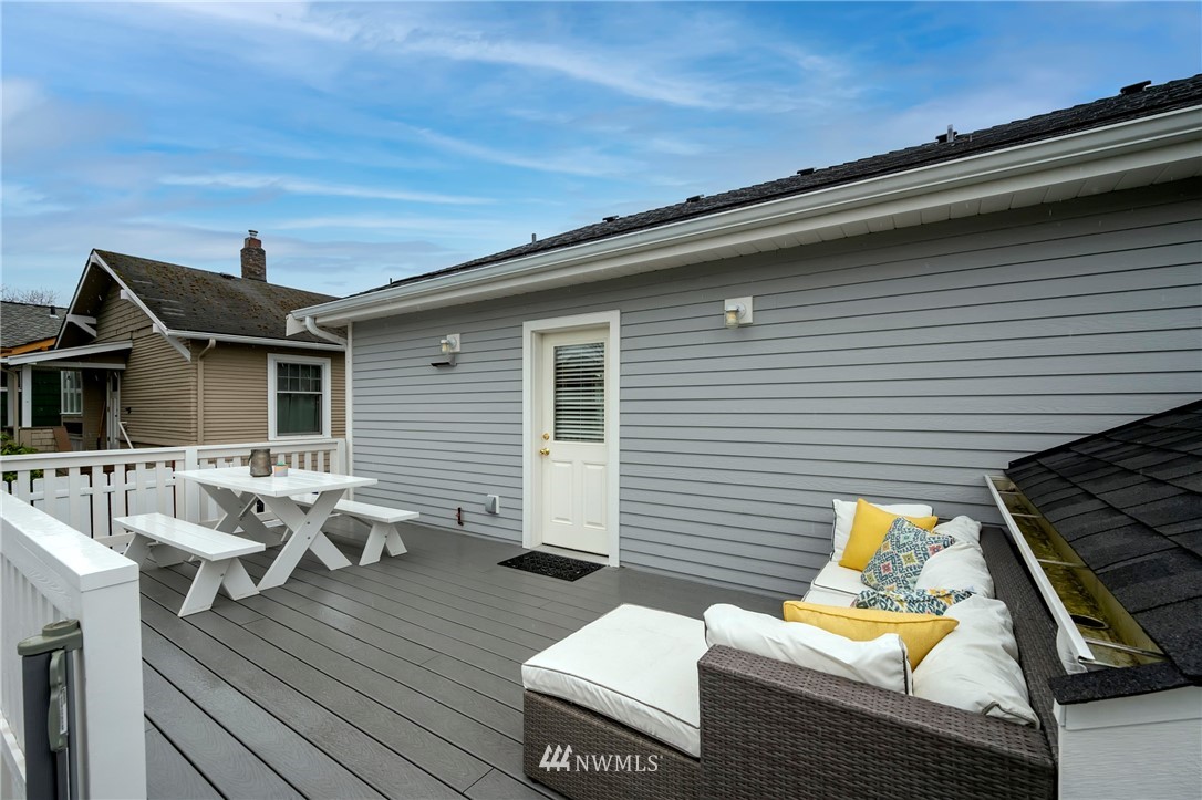 719 North 48th Street Seattle, WA 98103 - Photo 23 of 30