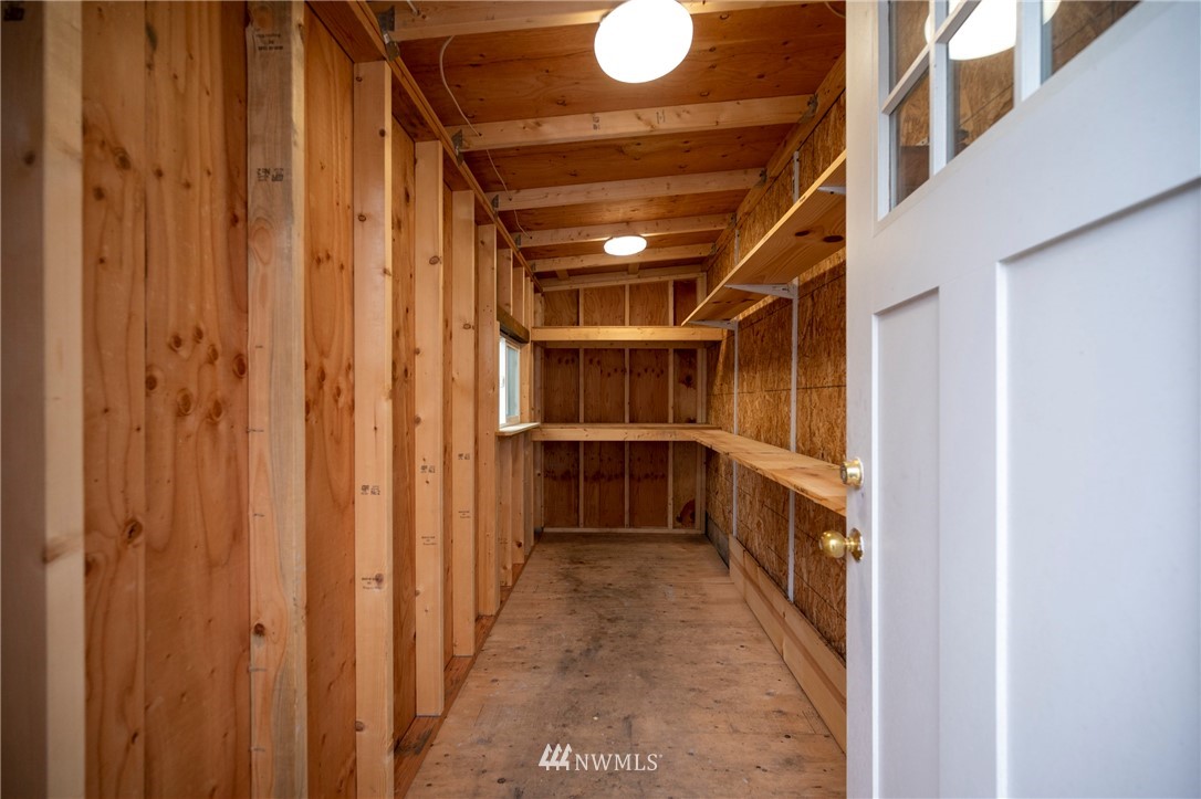 719 North 48th Street Seattle, WA 98103 - Photo 25 of 30