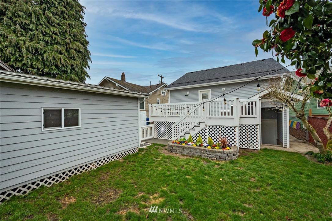 719 North 48th Street Seattle, WA 98103 - Photo 26 of 30