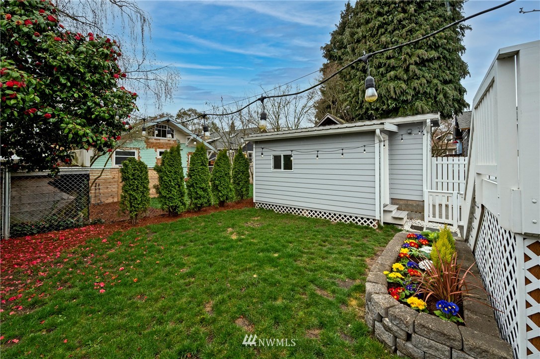 719 North 48th Street Seattle, WA 98103 - Photo 27 of 30