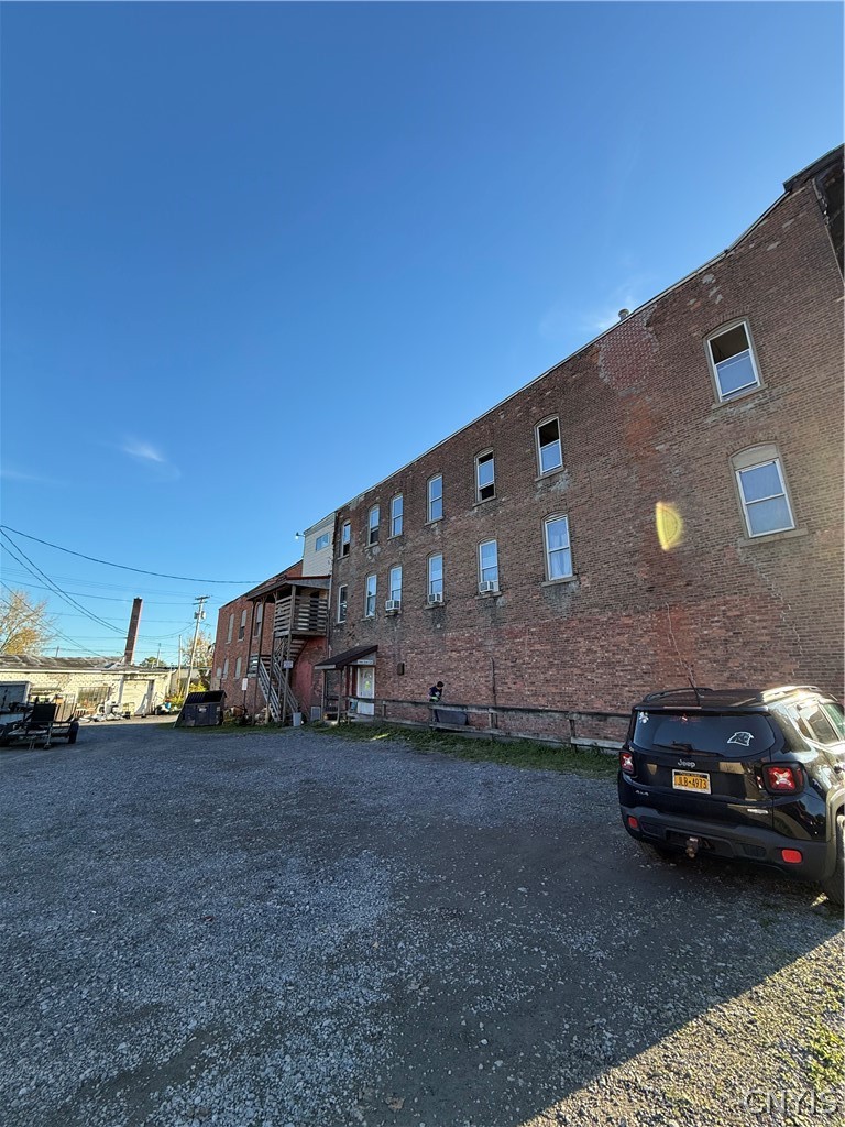 148 Madison Street Oneida, NY 13421 - Photo 2 of 20