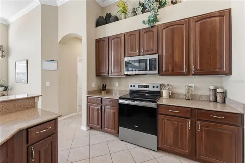 $850,000 | 5925 Jefferson Park Drive, Tampa, FL 33625