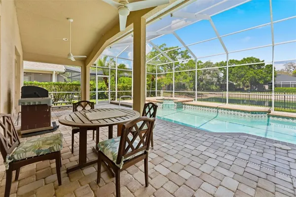 $850,000 | 5925 Jefferson Park Drive, Tampa, FL 33625