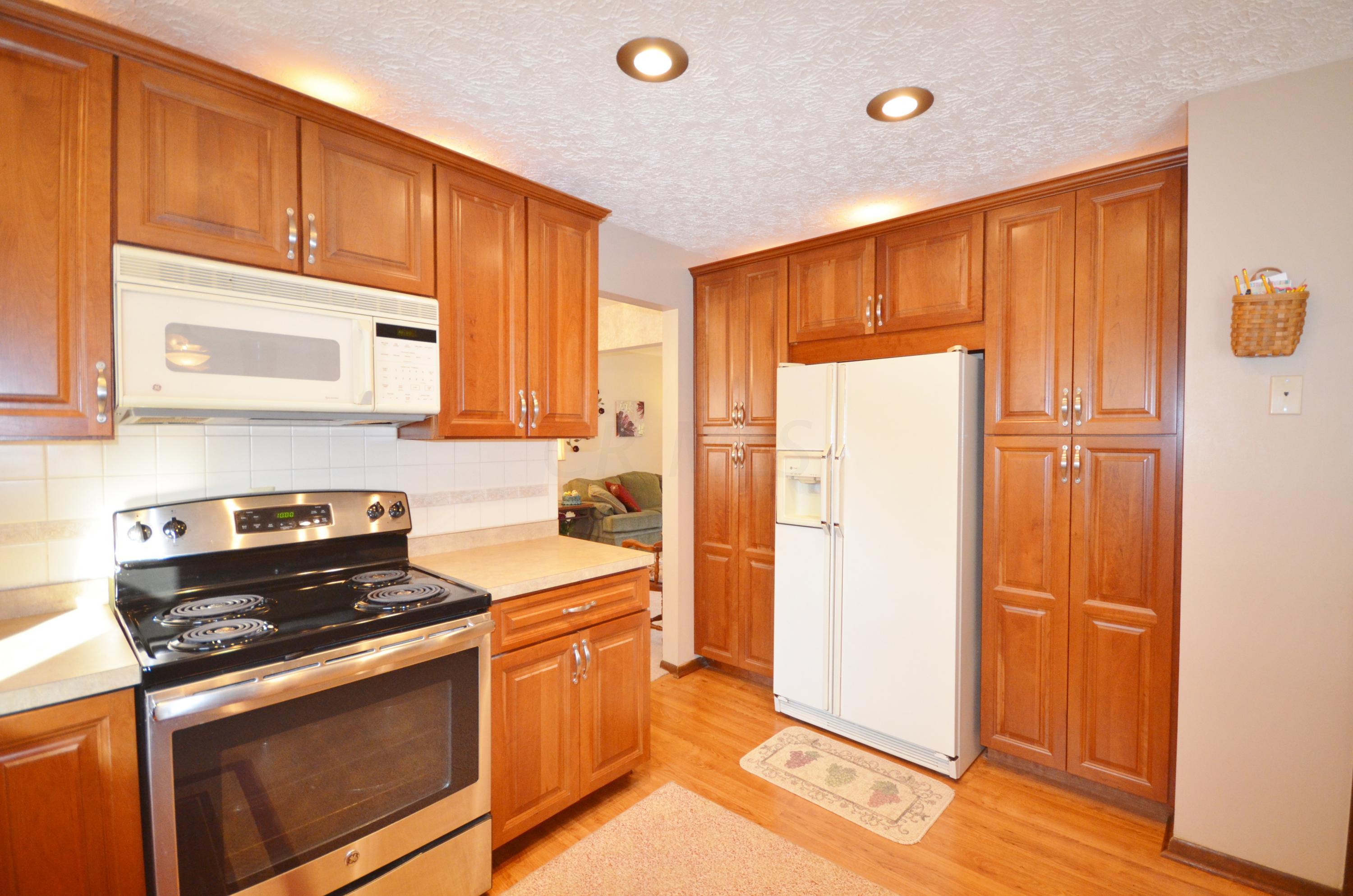 6741 Johnson Road Galloway, OH 43119 - Photo 11 of 37