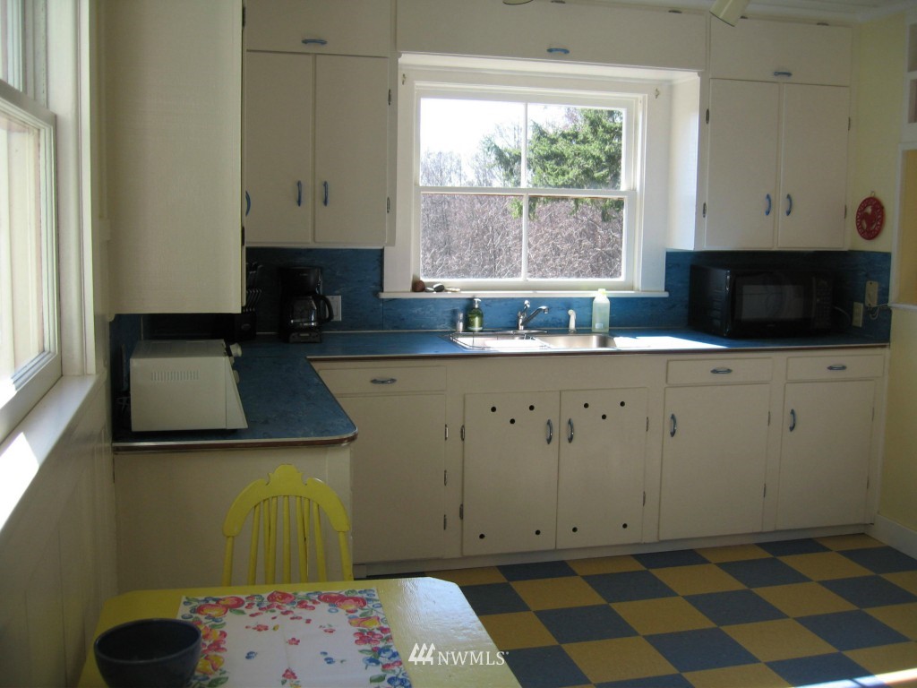 6607 Olga Road Orcas Island, WA 98279 - Photo 11 of 25 Gallery Image 11