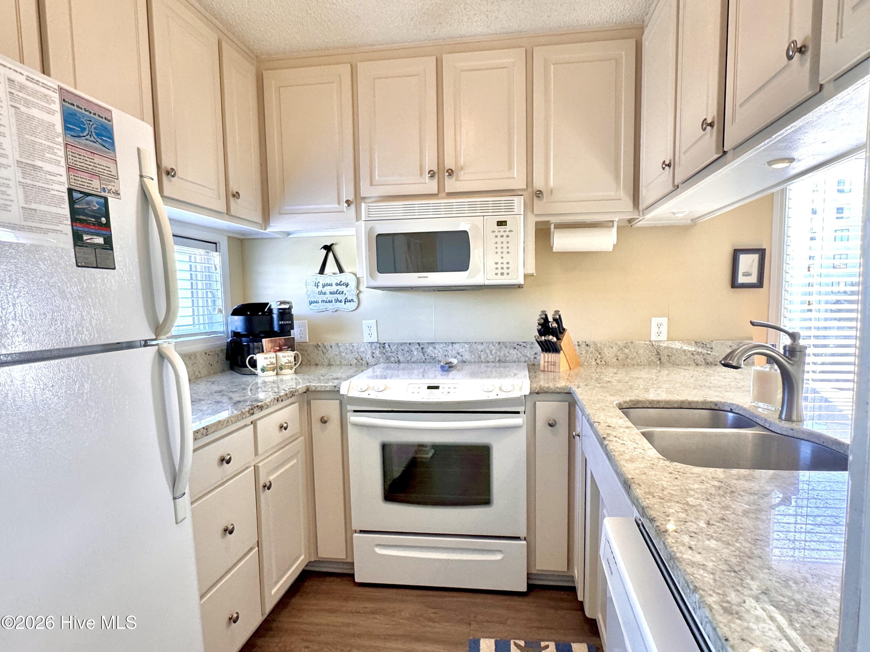 8801 Reed Drive, Unit 208N Emerald Isle, NC 28594 - Photo 9 of 51 IMG_3989