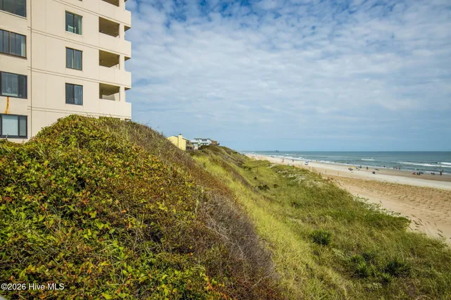$450,000 | 8801 Reed Drive, Unit 208N, Emerald Isle, NC 28594