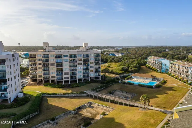 $450,000 | 8801 Reed Drive, Unit 208N, Emerald Isle, NC 28594