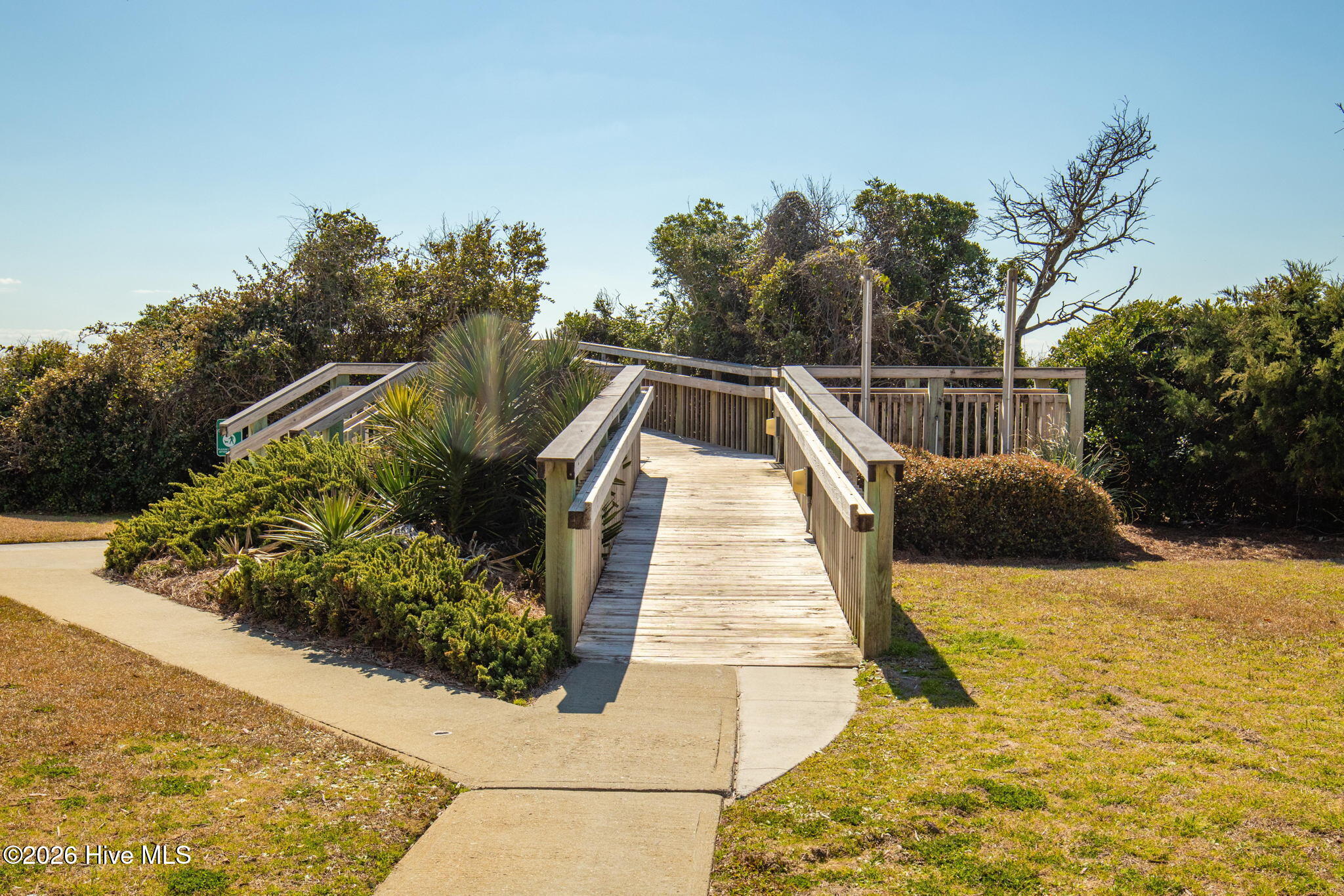 8801 Reed Drive, Unit 208N Emerald Isle, NC 28594 - Photo 45 of 51 54-web-or-mls-Sound of Sea Aerials_Ameni