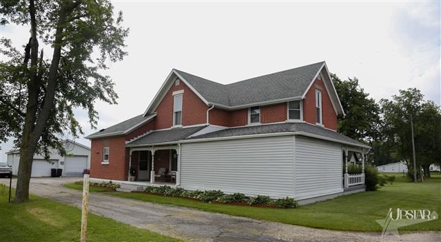 4215 South Warren Road Huntington, IN 46750 - Photo 1 of 22 Gallery Image 1