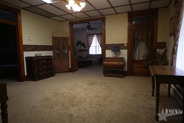 4215 South Warren Road Huntington, IN 46750 - Photo 12 of 22 Gallery Image 12