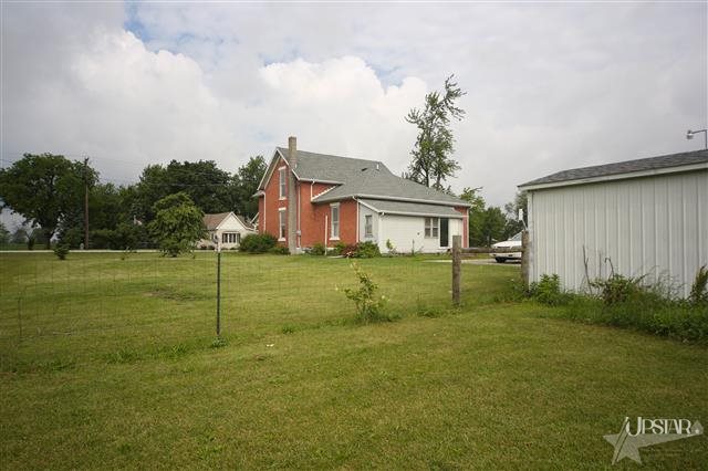 4215 South Warren Road Huntington, IN 46750 - Photo 6 of 22 Gallery Image 6