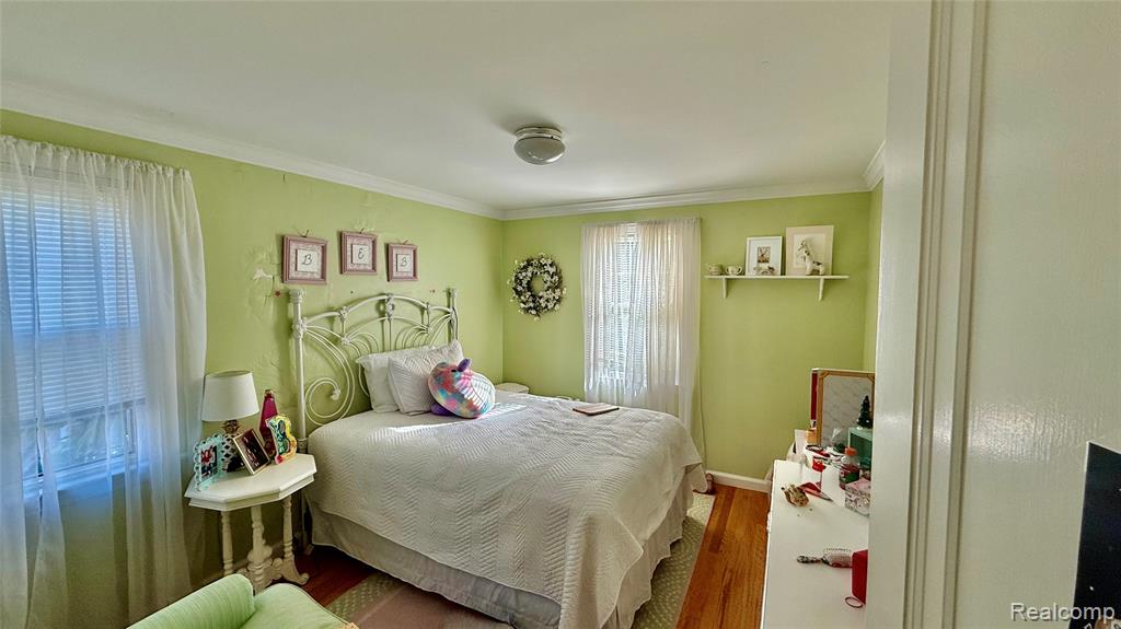889 Rivard Boulevard Grosse Pointe, MI 48230 - Photo 14 of 18