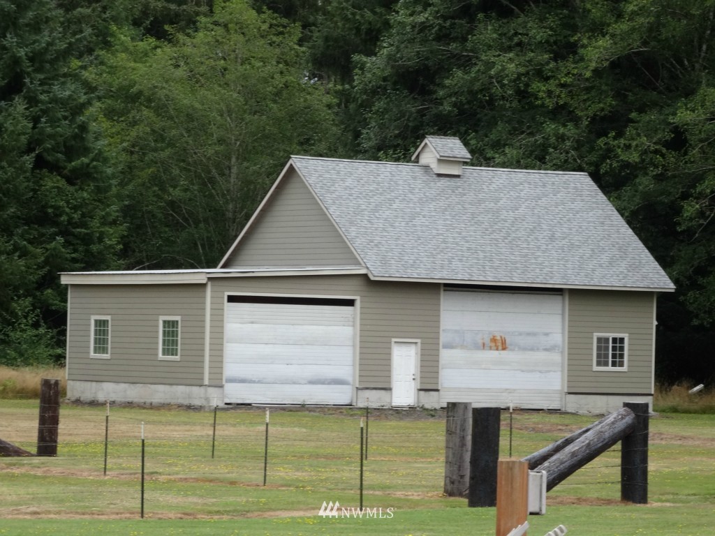 4501 Tresize Road Raymond, WA 98577 - Photo 4 of 15 Gallery Image 4