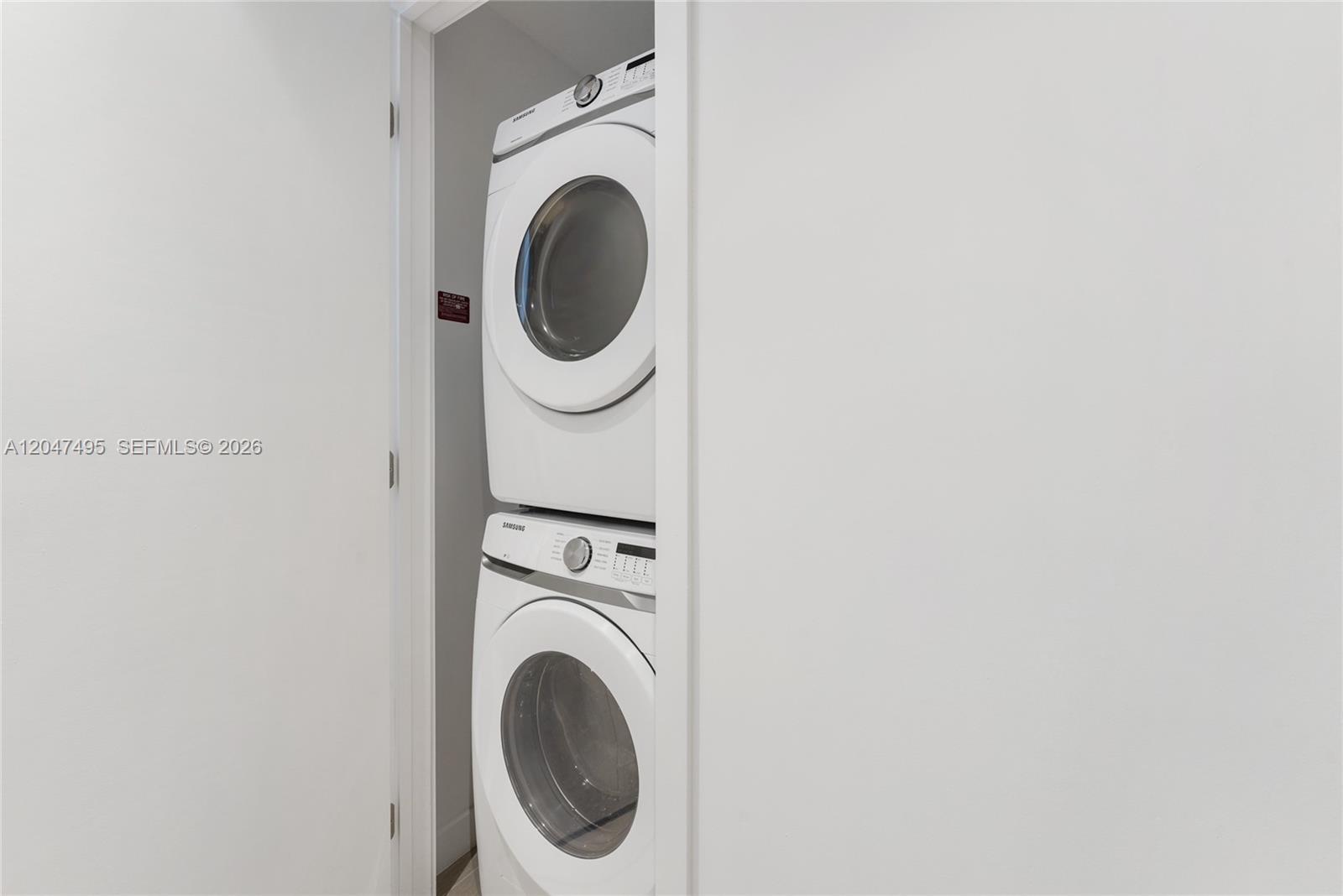 500 Alton Road, Unit 1506 Miami Beach, FL 33139 - Photo 17 of 21
