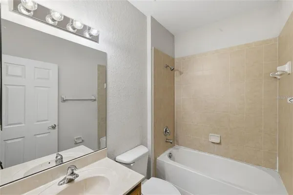 $2,095 | 3914 Silverlake Way, Wesley Chapel, FL 33544