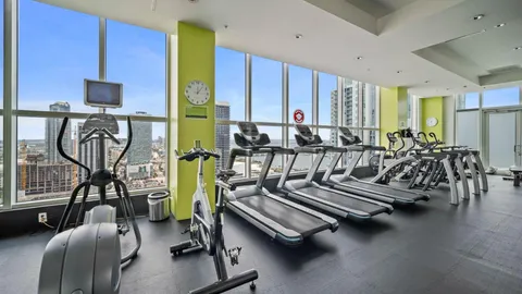 $350,000 | 133 Northeast 2nd Avenue, Unit 1408, Miami, FL 33132