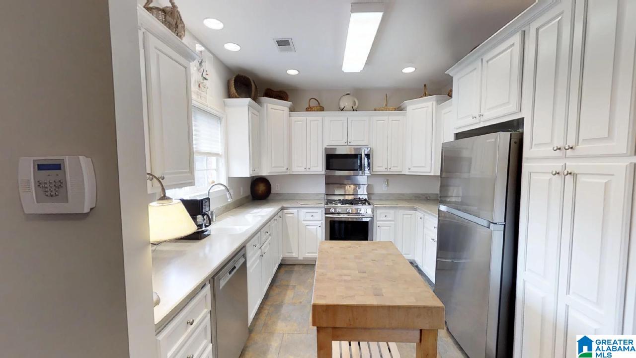 184 Country View Road Cleveland, AL 35049 - Photo 9 of 42 Gallery Image 9