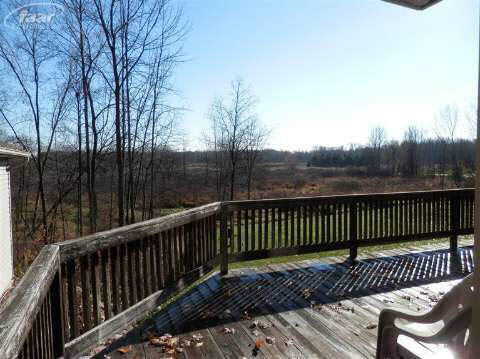 11145 Sharp Road Linden, MI 48451 - Photo 5 of 30 20386338-4.JPG