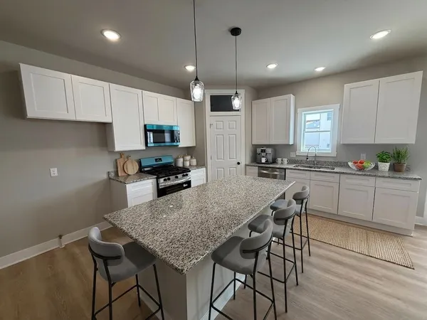 $579,900 | 6660 Ramshorn Drive, DeForest, WI 53532