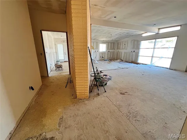 $125,000 | 1029 North Woodland Drive, Dexter, MO 63841