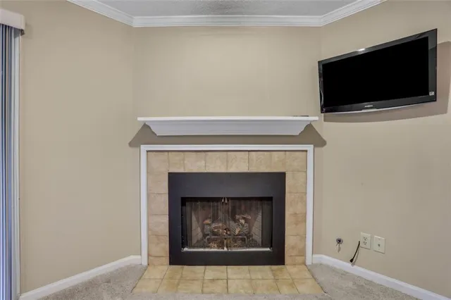 $140,000 | 518 Barrington Hills Drive, Atlanta, GA 30350