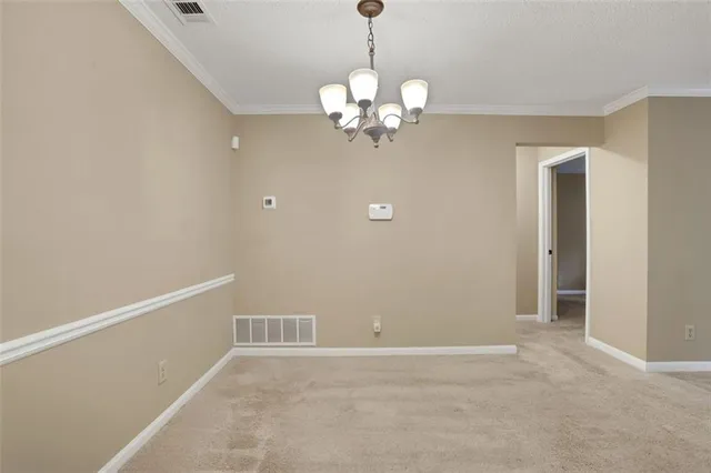 $140,000 | 518 Barrington Hills Drive, Atlanta, GA 30350