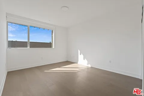 $1,398,000 | 1345 Havenhurst Drive, Unit 4, West Hollywood, CA 90046