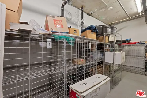 $1,398,000 | 1345 Havenhurst Drive, Unit 4, West Hollywood, CA 90046