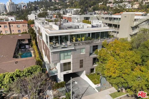 $1,398,000 | 1345 Havenhurst Drive, Unit 4, West Hollywood, CA 90046