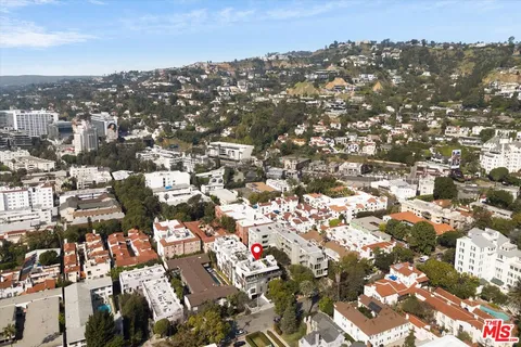 $1,398,000 | 1345 Havenhurst Drive, Unit 4, West Hollywood, CA 90046