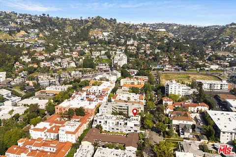 $1,398,000 | 1345 Havenhurst Drive, Unit 4, West Hollywood, CA 90046