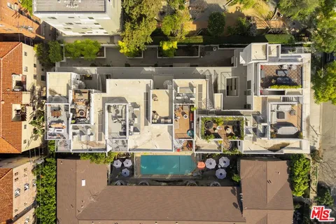 $1,398,000 | 1345 Havenhurst Drive, Unit 4, West Hollywood, CA 90046
