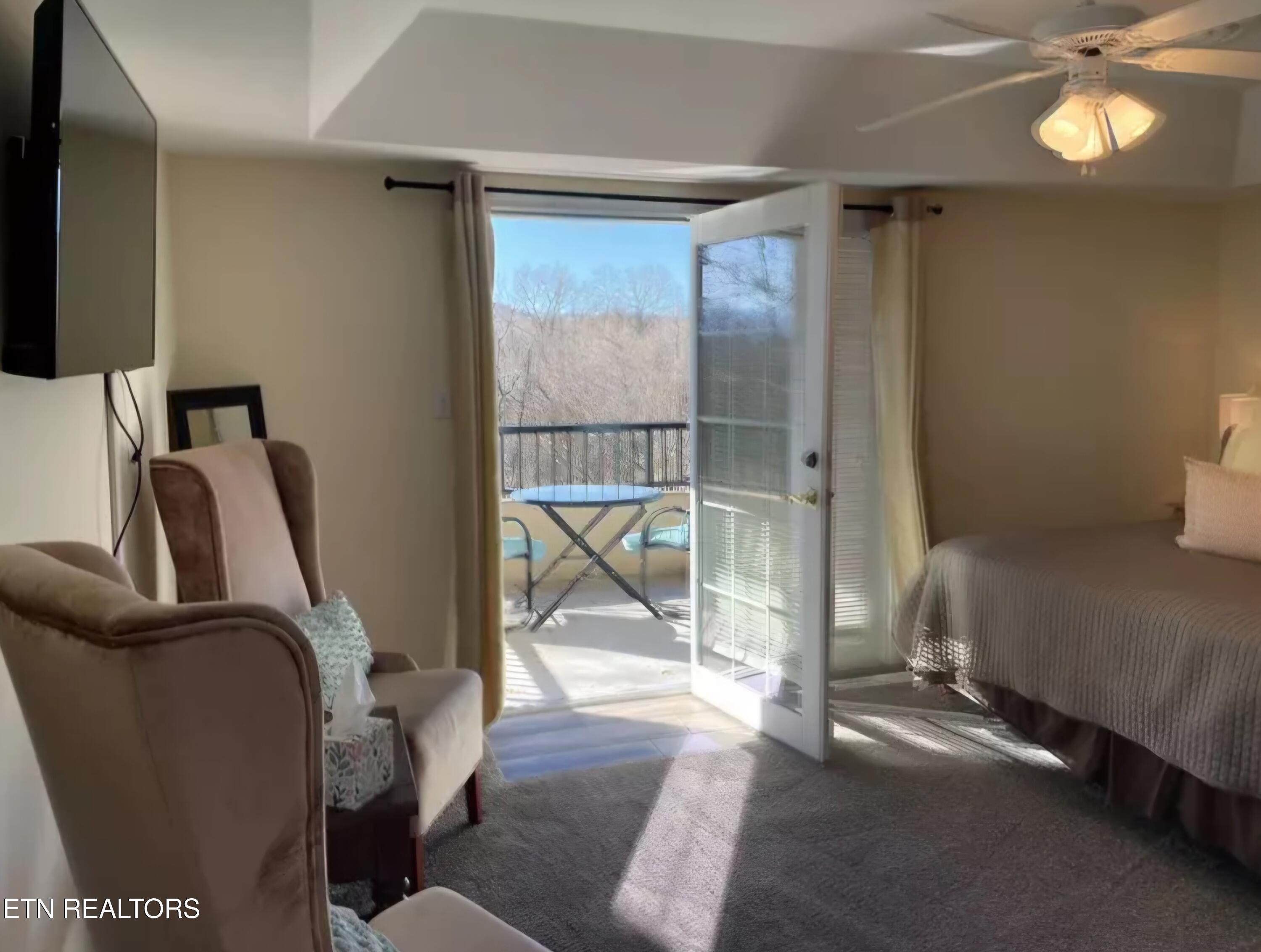 615 River Pl Way, Unit B304 Sevierville, TN 37862 - Photo 16 of 33 Screenshot_20260318_144400_Chrome