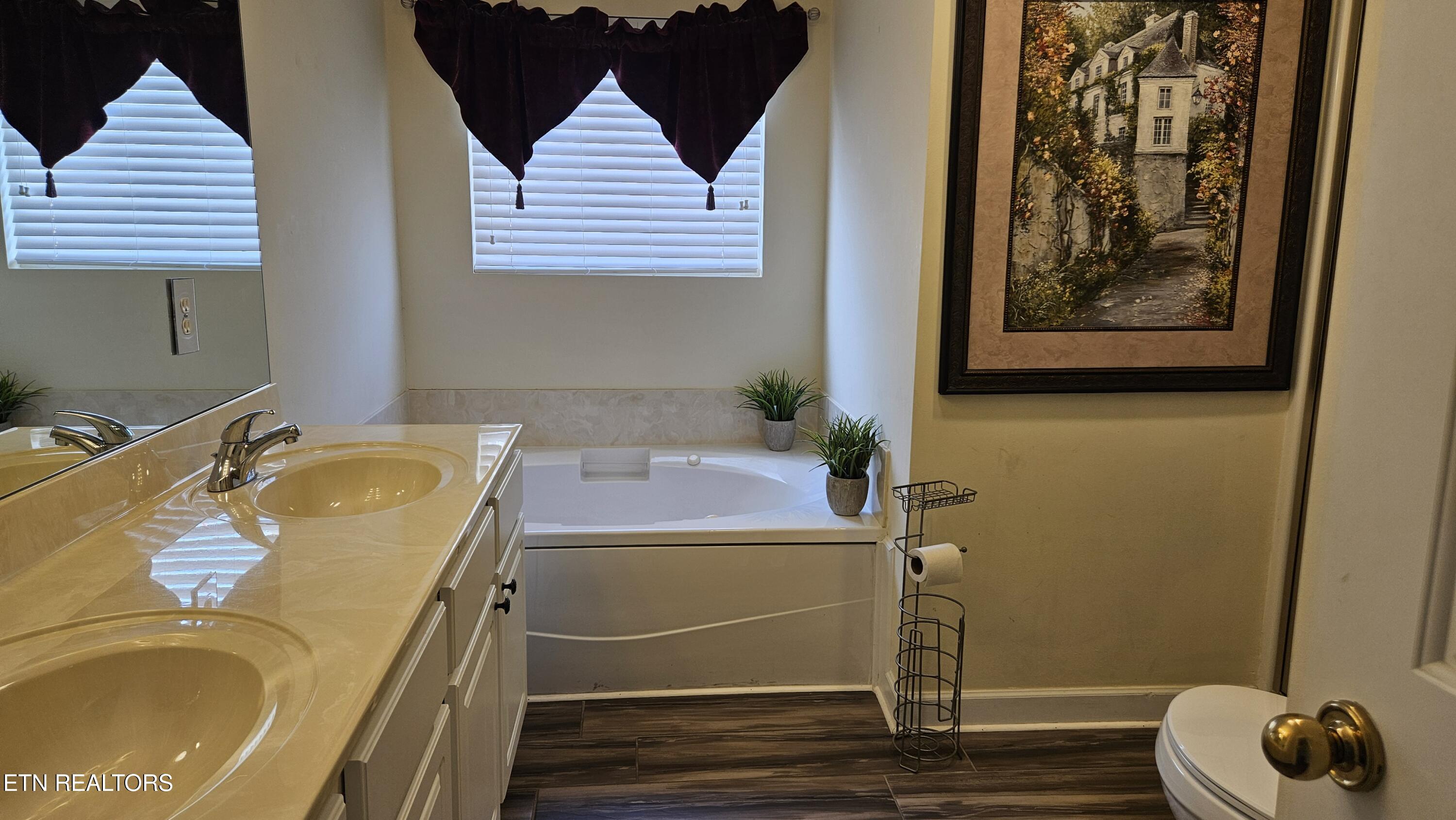 615 River Pl Way, Unit B304 Sevierville, TN 37862 - Photo 17 of 33 20260318_131623