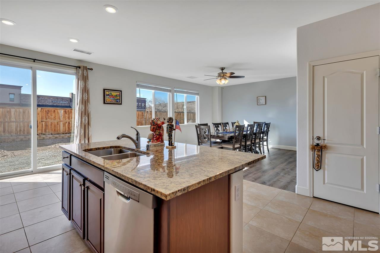 68 Riverside Drive Dayton, NV 89403 - Photo 10 of 39 Photo 10