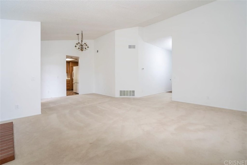 26226 Rainbow Glen Drive Newhall, CA 91321 - Photo 7 of 34