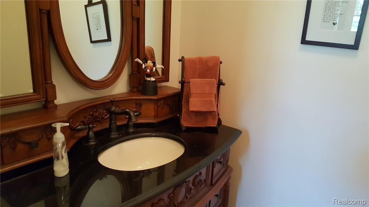 8992 Rucker Road Grosse Ile, MI 48138 - Photo 25 of 40 Updated 1/2 bath off garage
