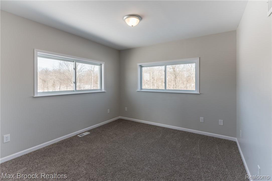 4597 Sites Road Lapeer, MI 48446 - Photo 33 of 46 Sites Rd-24.jpg