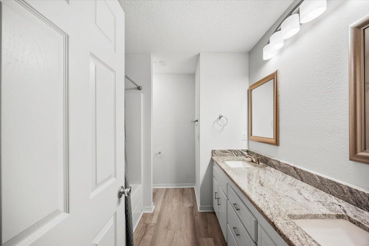 7319 Gordon Evans Road Navarre, FL 32566 - Photo 11 of 23 IMG_1112