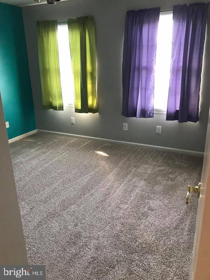 40 Morning Side Drive Salem, NJ 08079 - Photo 11 of 23 a view of an empty room with a window