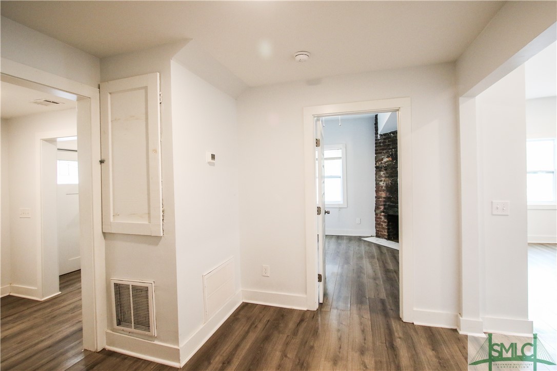 502 West 48th Street Savannah, GA 31405 - Photo 26 of 44 Unit A Downstairs