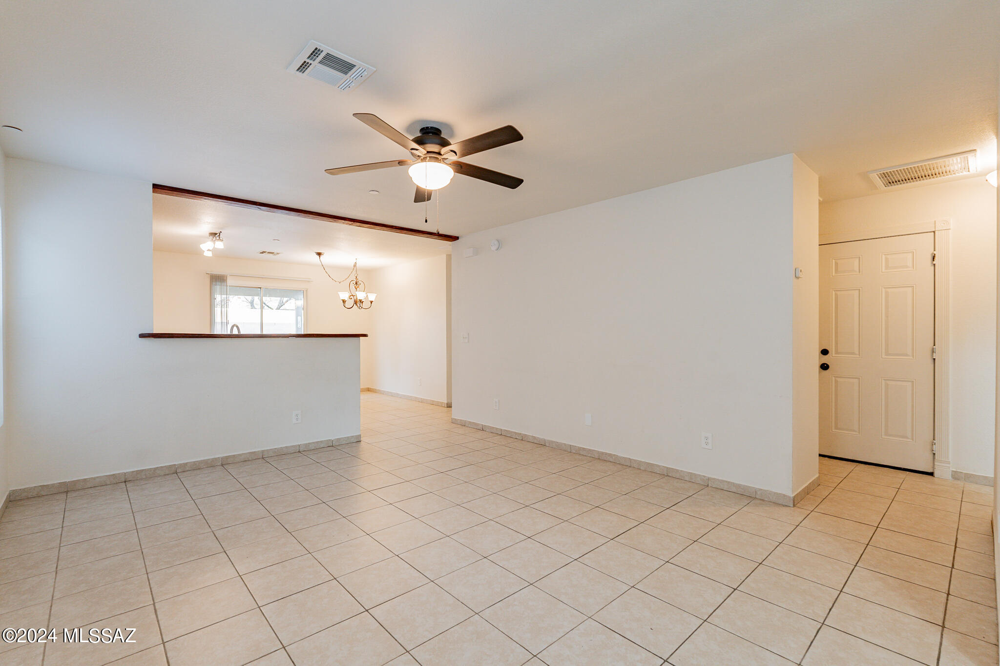 3146 West Treece Way Tucson, AZ 85742 - Photo 5 of 44