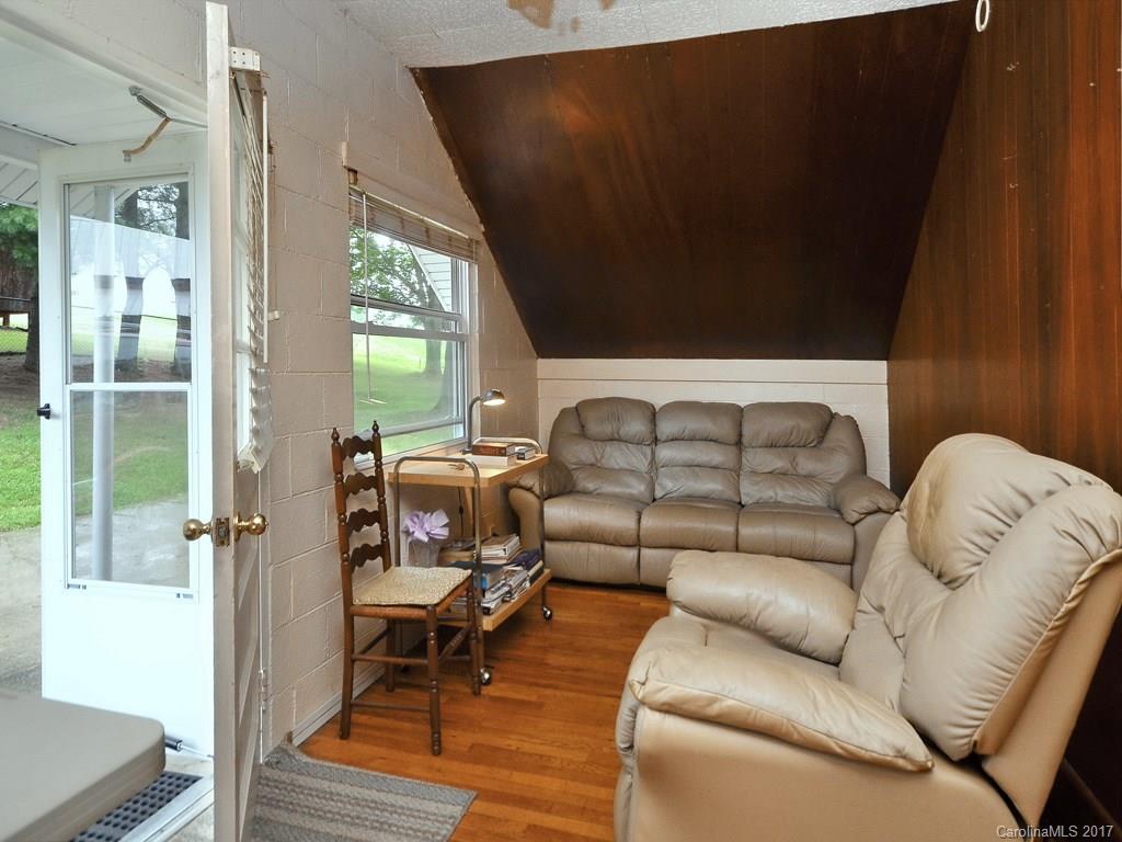 743 Justice Ridge Road Candler, NC 28715 - Photo 2 of 18 Gallery Image 2
