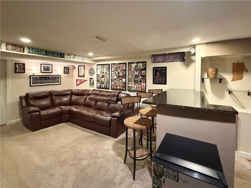 173 Maplecrest Drive Pawtucket, RI 02861 - Photo 23 of 26