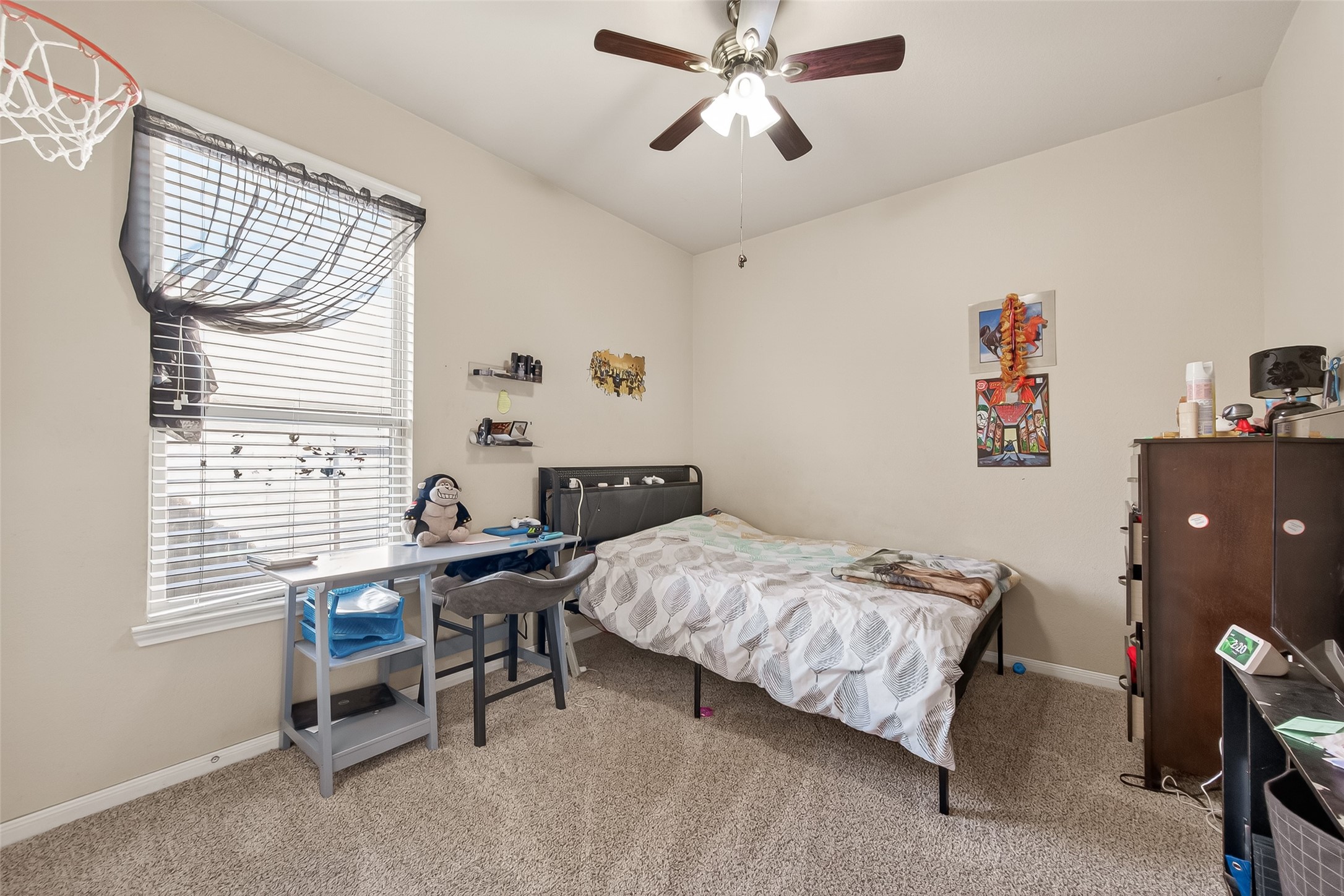 22530 Forbes Field Trail Spring, TX 77389 - Photo 31 of 50 a bedroom that has a bed and a table in it