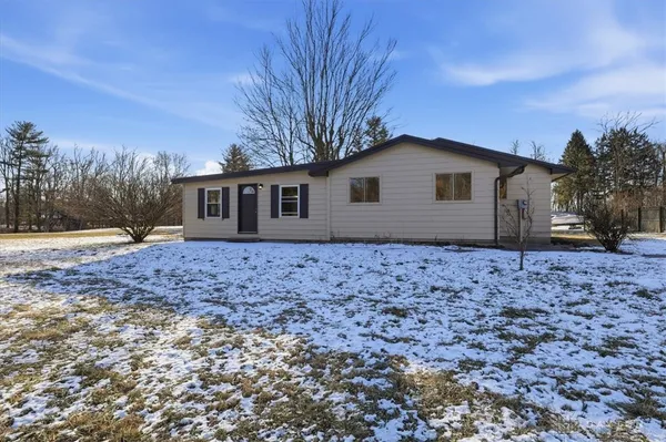 $223,000 | 12130 Lakefront Drive, Hillsboro, OH 45133