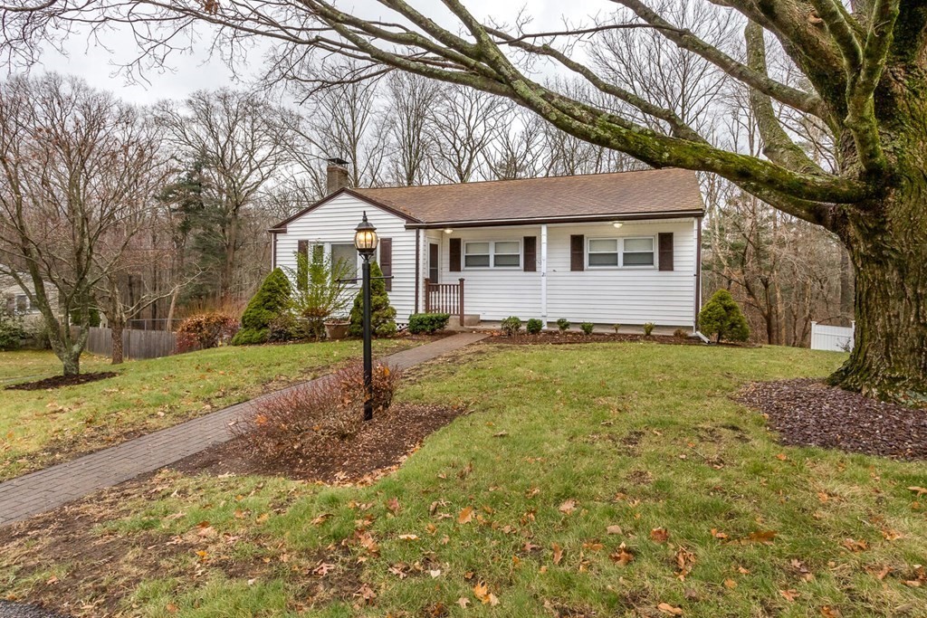 21 Gabriel Road Sharon, MA 02067 - Photo 2 of 21 Gallery Image 2